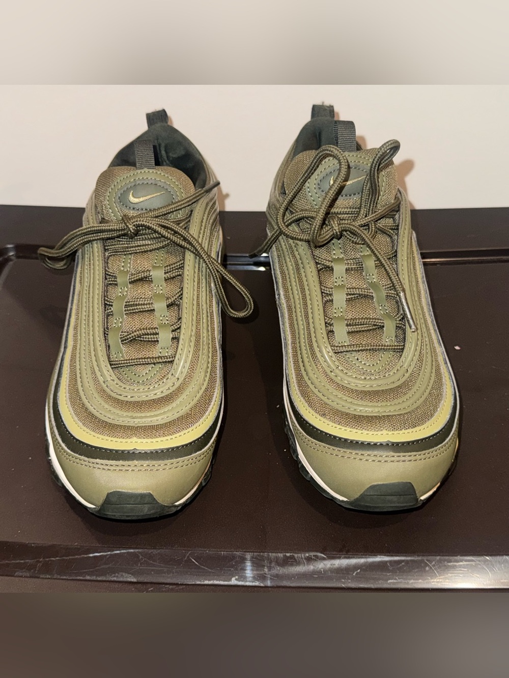 Nike Men’s Olive/Tan Low-Top Sneakers